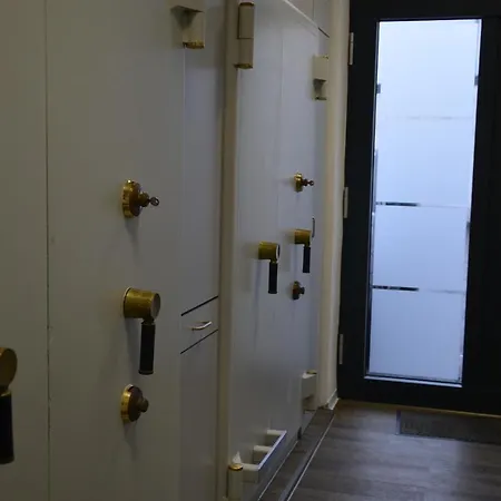 -zum Tresor- Apartment *